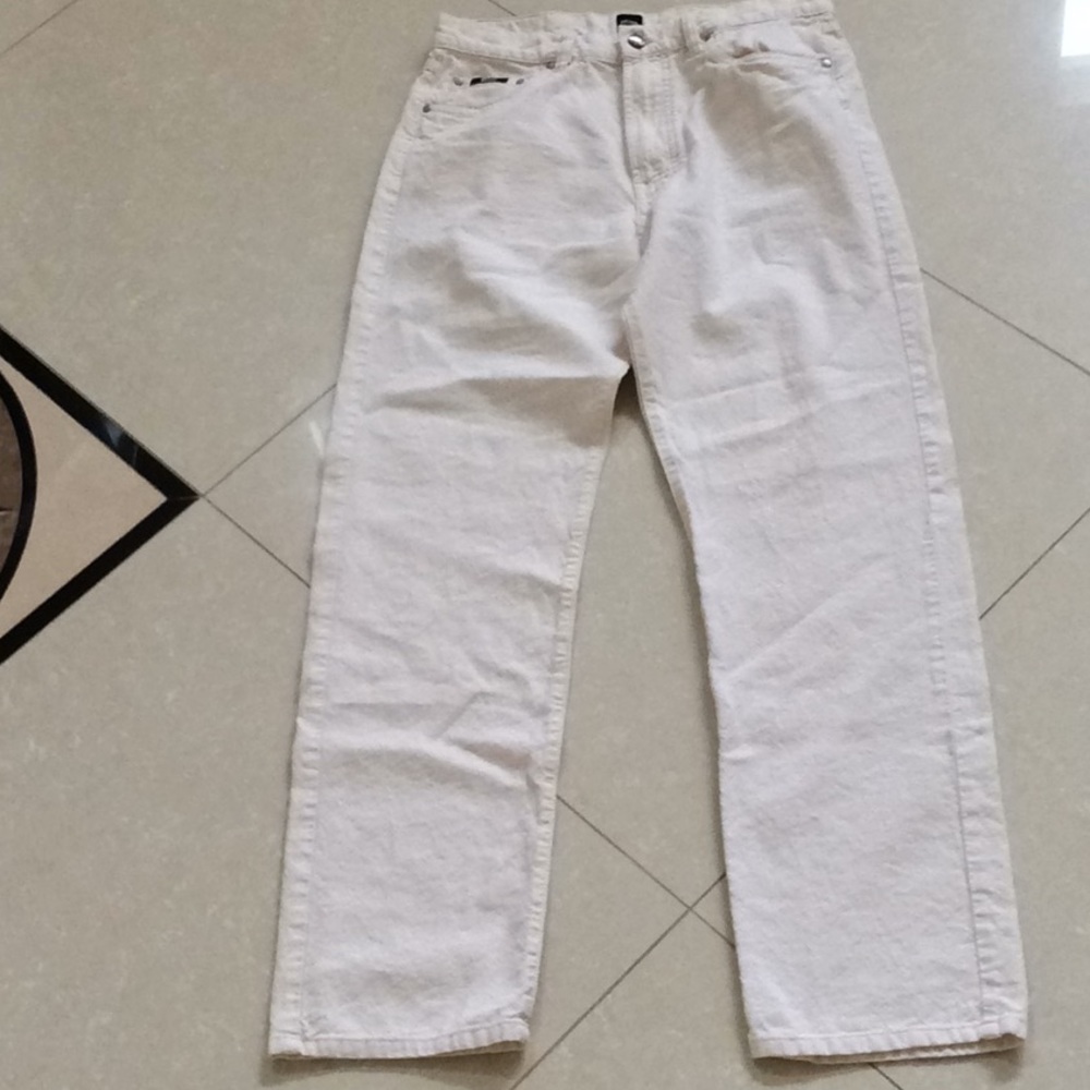 Preowned Men Hugo Boss Jeans in Ivory